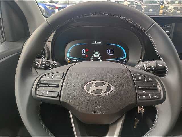 Hyundai  I10 PE MY25 5P 1.0 MT CONNECTLINE