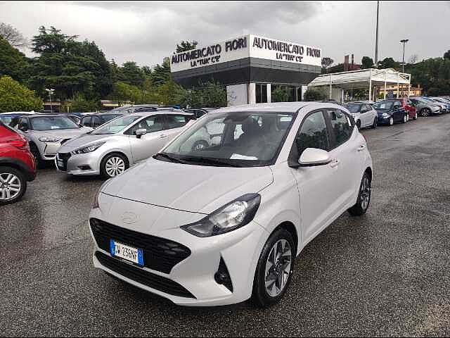 Hyundai  I10 PE MY25 5P 1.0 MT CONNECTLINE