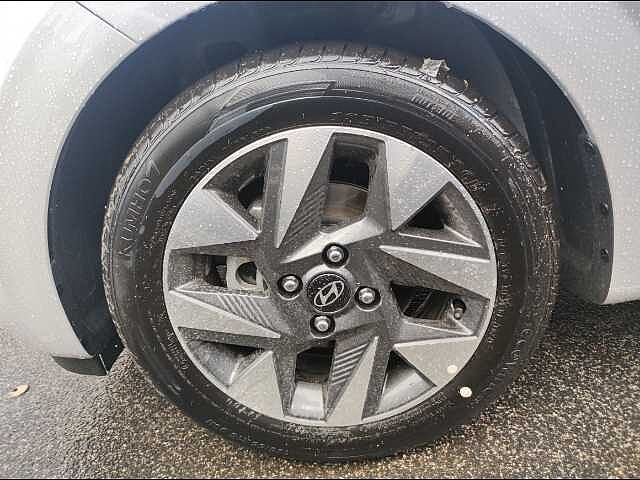 Hyundai  I10 PE MY25 5P 1.0 MT CONNECTLINE