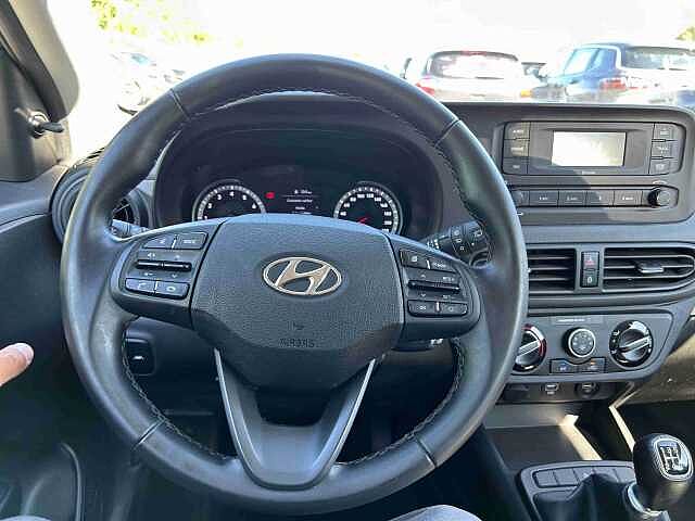 Hyundai i10 i10 1.0 mpi Tech Connect Pack