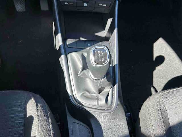 Hyundai i20 i20 1.2 Connectline Exterior Pack Gpl