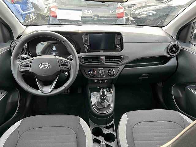 Hyundai i10 i10 1.0 mpi Connectline 63cv auto