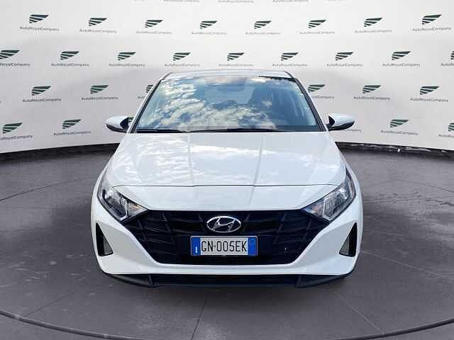 Hyundai i20 1.2 MPI MT ConnectLine