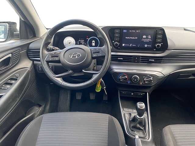 Hyundai i20 1.2 MPI MT ConnectLine