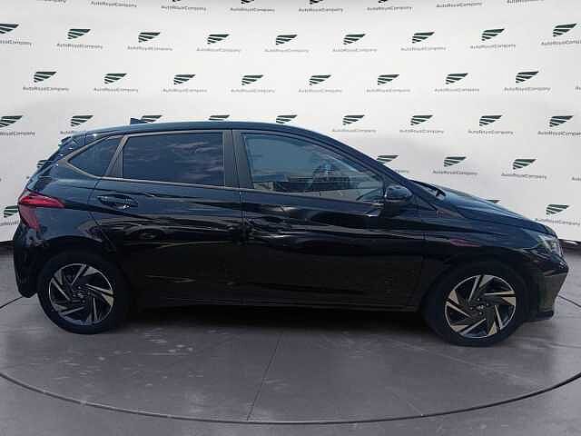 Hyundai i20 1.2 MPI MT ConnectLine