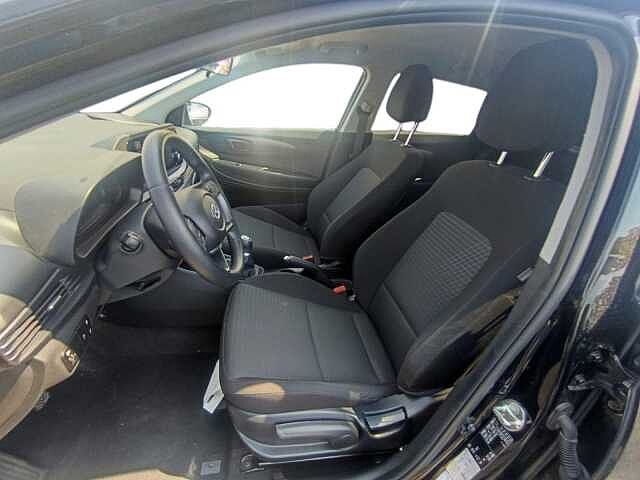 Hyundai i20 1.2 MPI MT ConnectLine