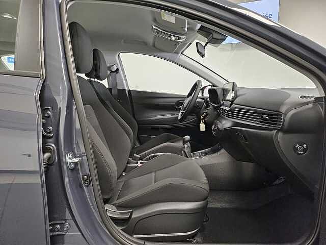 Hyundai BAYON 1.2 MPI MT XLine