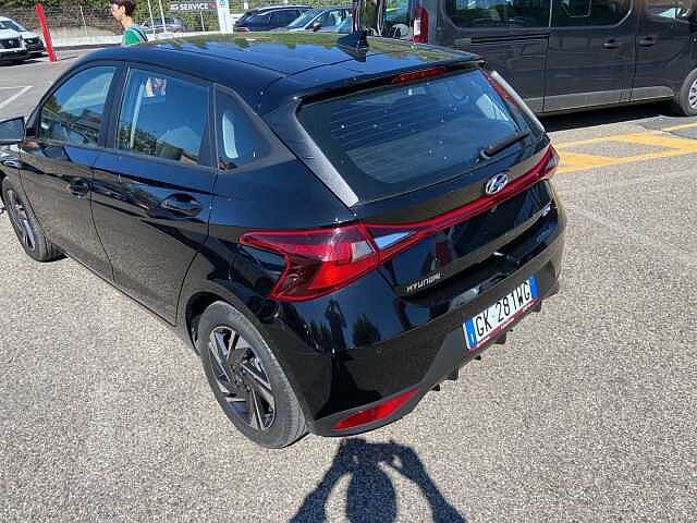 Hyundai i20 1.0 T-GDI 48V iMT ConnectLine