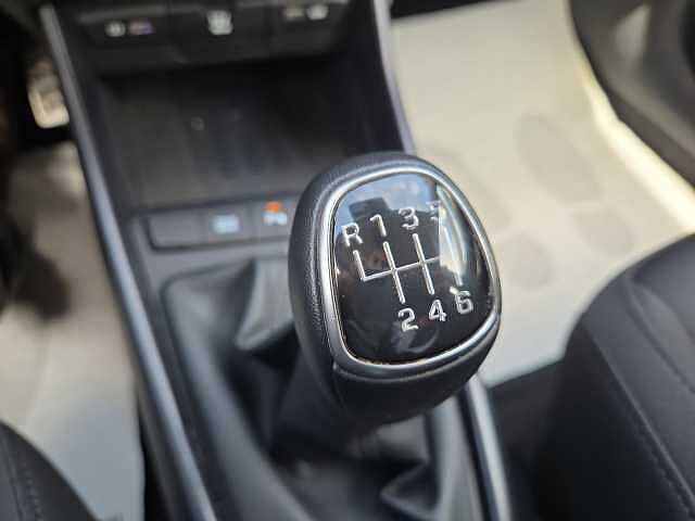 Hyundai BAYON 1.0 T-GDI Hybrid 48V iMT XLine