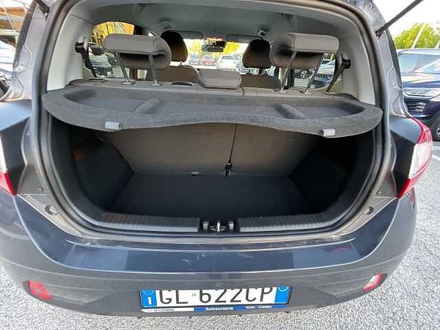 Hyundai i10 1.0 MPI AT Tech
