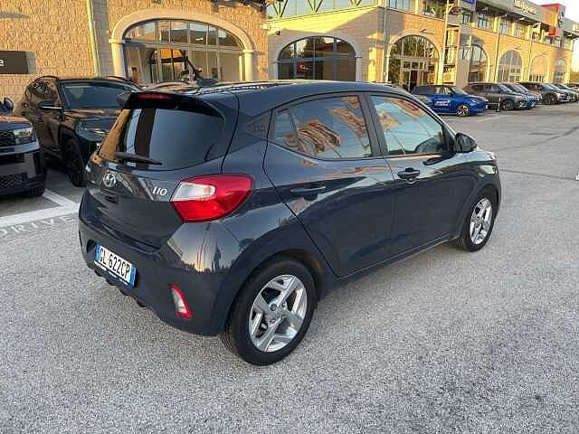 Hyundai i10 1.0 MPI AT Tech