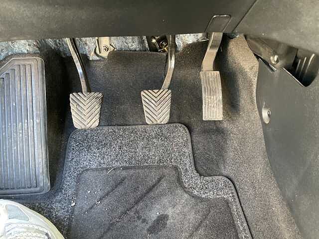 Hyundai i20 1.2 MPI MT Connectline