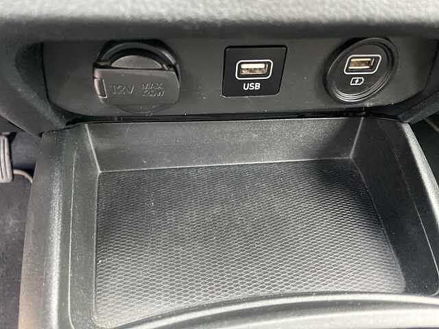 Hyundai i10 1.0 MPI Tech Connect Pack