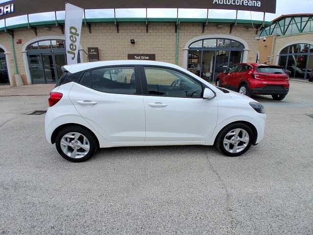 Hyundai i10 1.0 MPI Tech Connect Pack