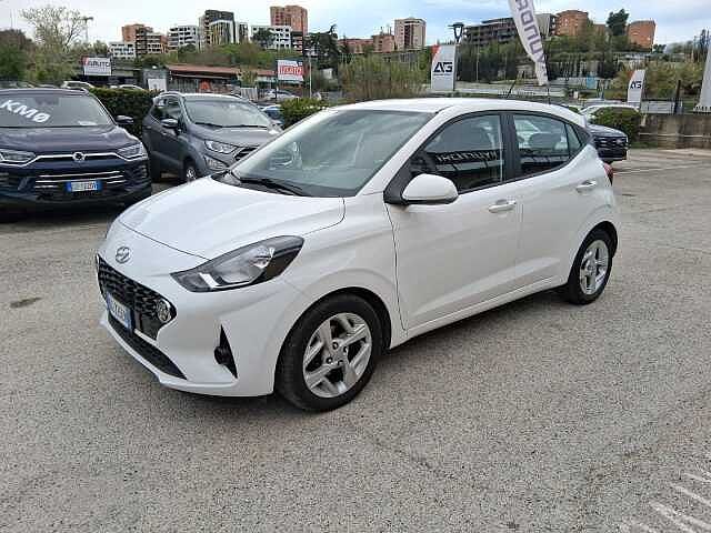 Hyundai i10 1.0 MPI Tech Connect Pack