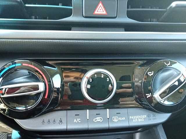 Hyundai KONA 1.0 T-GDI 48V 120cv Xtech+