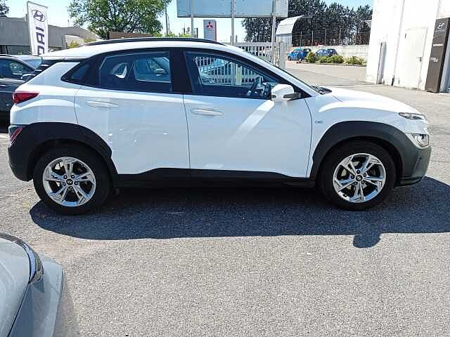 Hyundai KONA 1.0 T-GDI 48V 120cv Xtech+
