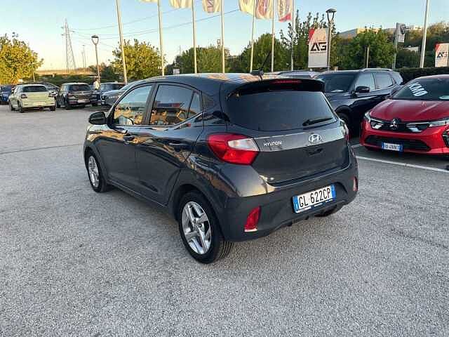 Hyundai i10 1.0 MPI AT Tech