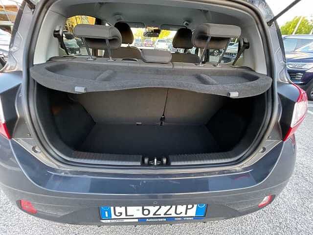 Hyundai i10 1.0 MPI AT Tech