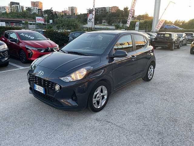 Hyundai i10 1.0 MPI AT Tech