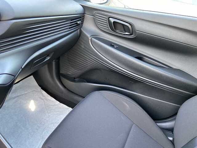 Hyundai i20 1.2 MPI MT Connectline