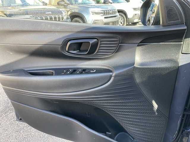 Hyundai i20 1.2 MPI MT Connectline