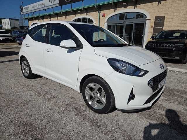 Hyundai i10 1.0 MPI Tech Connect Pack