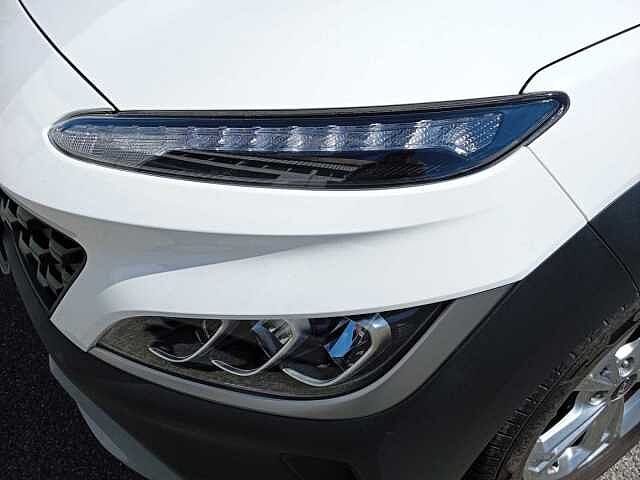 Hyundai KONA 1.0 T-GDI 48V 120cv Xtech+