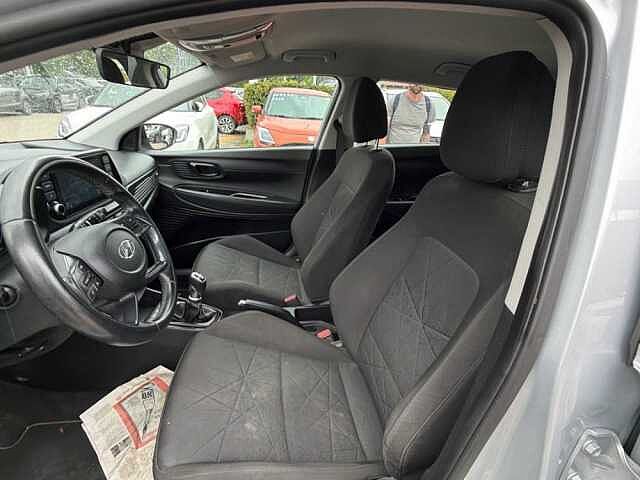 Hyundai BAYON 1.0 T-GDI 48V 100cv Xline-LED PACK