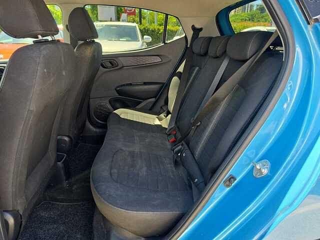 Hyundai i10 1.0 MPI Tech Connect Pack