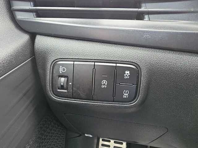 Hyundai BAYON 1.2 MPI 84cv Xline-solo km. 13.294