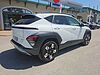 Hyundai KONA II 2023 1.6 gdi hev X Class 2wd 141cv dct Bianco