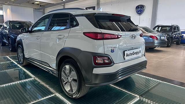 Hyundai KONA EV 64 kWh Exellence+
