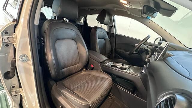 Hyundai KONA EV 64 kWh Exellence+