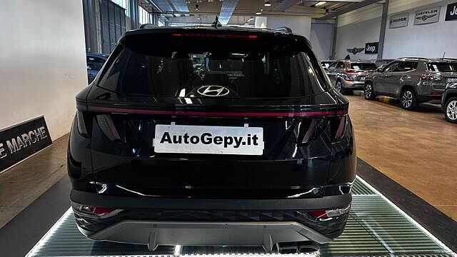 Hyundai TUCSON 1.6 HEV aut. XTech'cerchi 19'