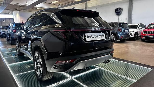 Hyundai TUCSON 1.6 HEV aut. XTech'cerchi 19'