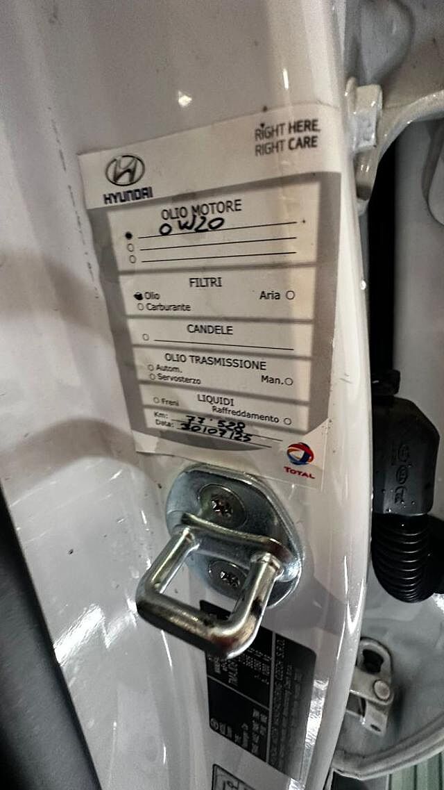 Hyundai TUCSON 1.6 HEV aut. XLine CERCHI 19'