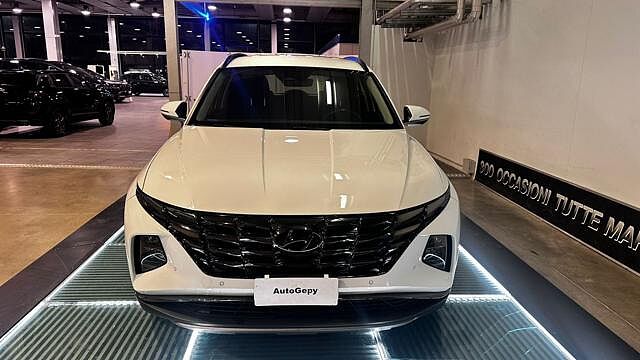 Hyundai TUCSON 1.6 HEV aut. XLine CERCHI 19'