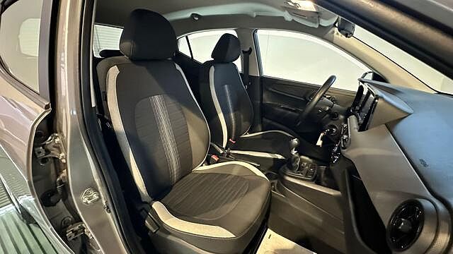 Hyundai i10 1.0 MPI  Tech CONNECT PACK