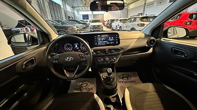 Hyundai i10 1.0 MPI  Tech CONNECT PACK