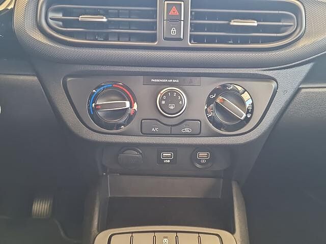 Hyundai i10 1.0 MPI AT Tech