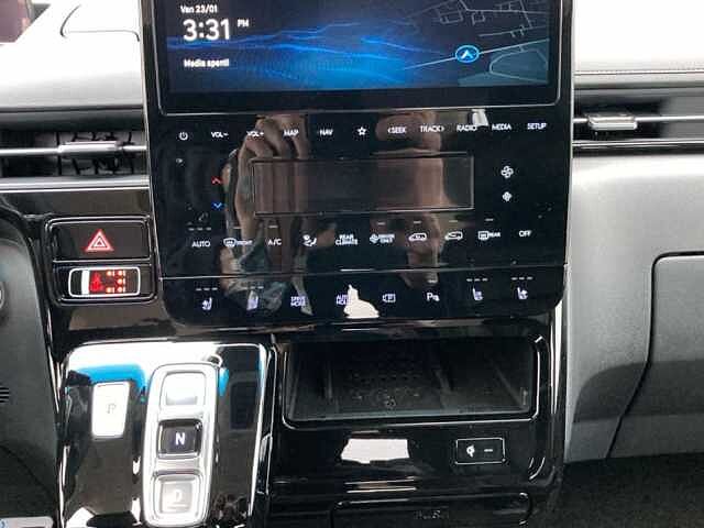 Hyundai STARIA 1.6 HEV 2WD Luxury - 7 Posti