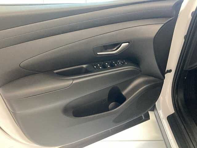 Hyundai TUCSON 1.6 TGDI 48V MT Business