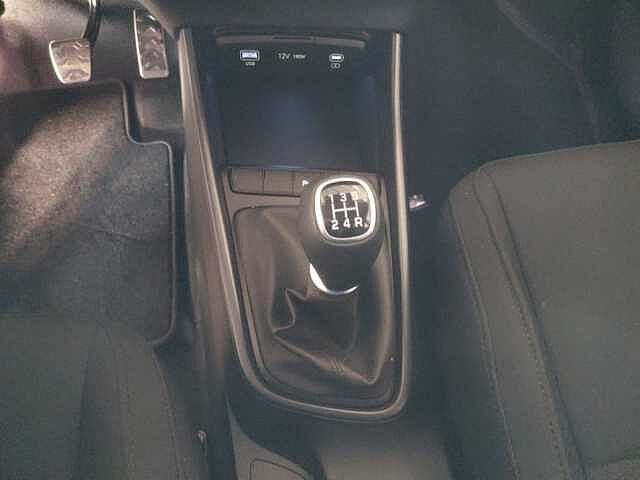 Hyundai BAYON 1.2 MPI XLINE MT