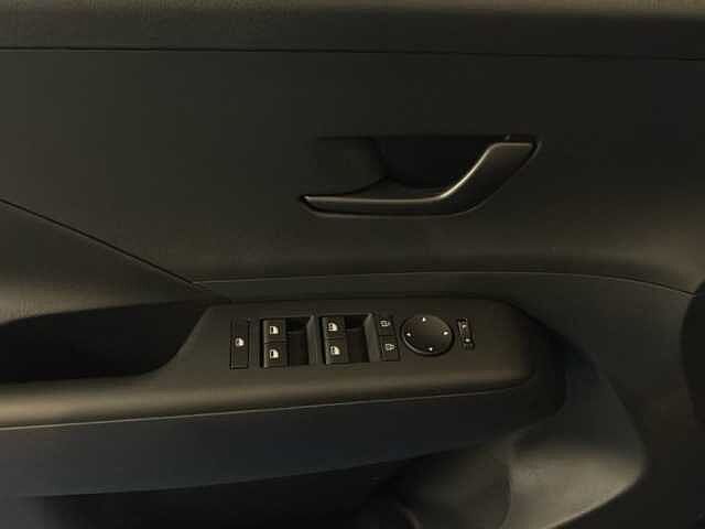 Hyundai KONA 1.0 TGDI MT XTech MY25