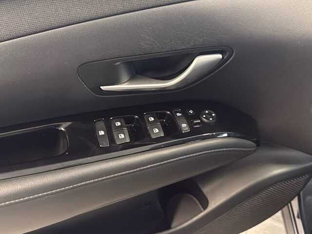 Hyundai TUCSON 1.6 HEV EXELLENCE 2WD AUTO