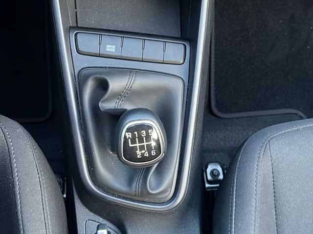 Hyundai i20 1.0 T-GDI 48V CONNECTLINE IMT