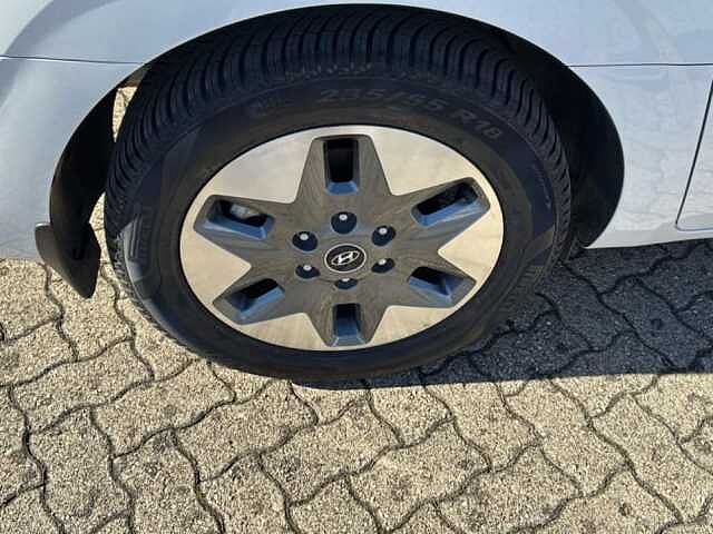 Hyundai STARIA 2.2 WAGON 2WD AUTO