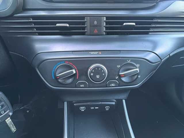 Hyundai i20 1.2 MPI CONNECTLINE 84CV MT