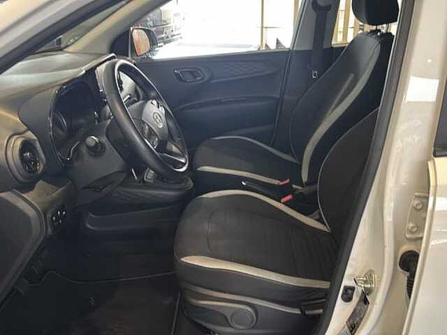 Hyundai i10 1.0 MPI TECH CONNECT PACK